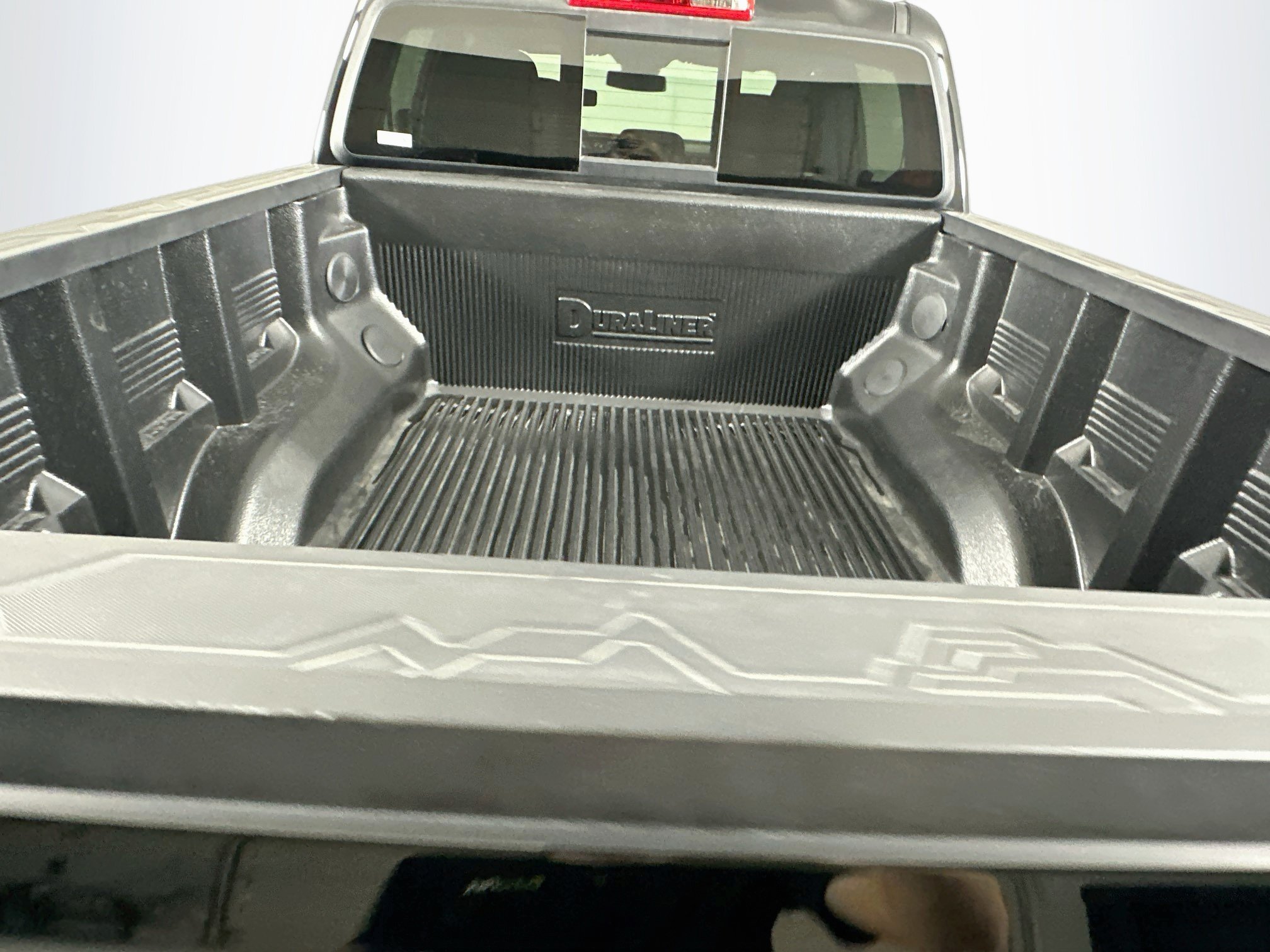 Used 2024 Chevrolet Colorado LT w/ LT Convenience Package II RWD image 28