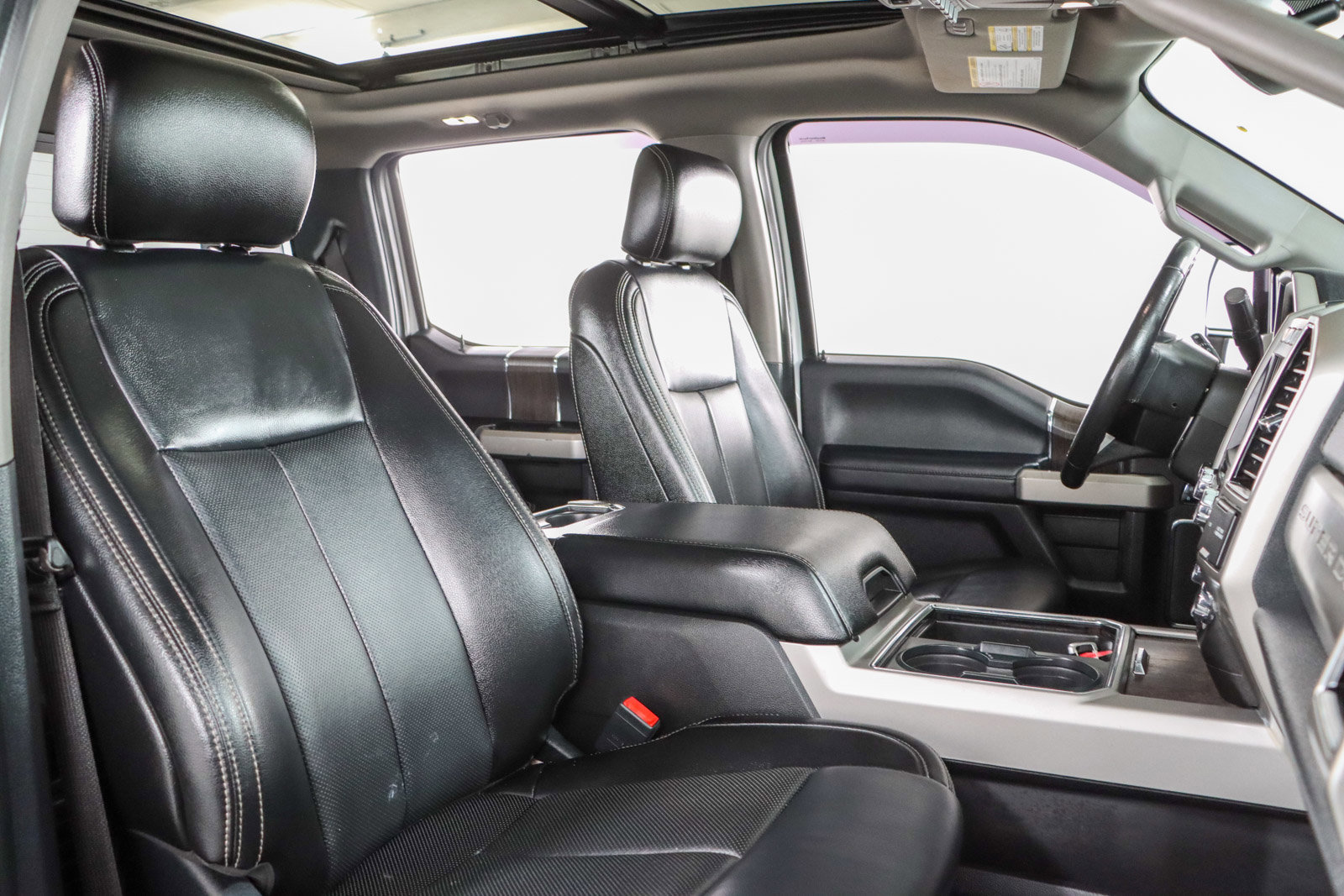 Used 2021 Ford F250 Lariat w/ Lariat Ultimate Package image 31