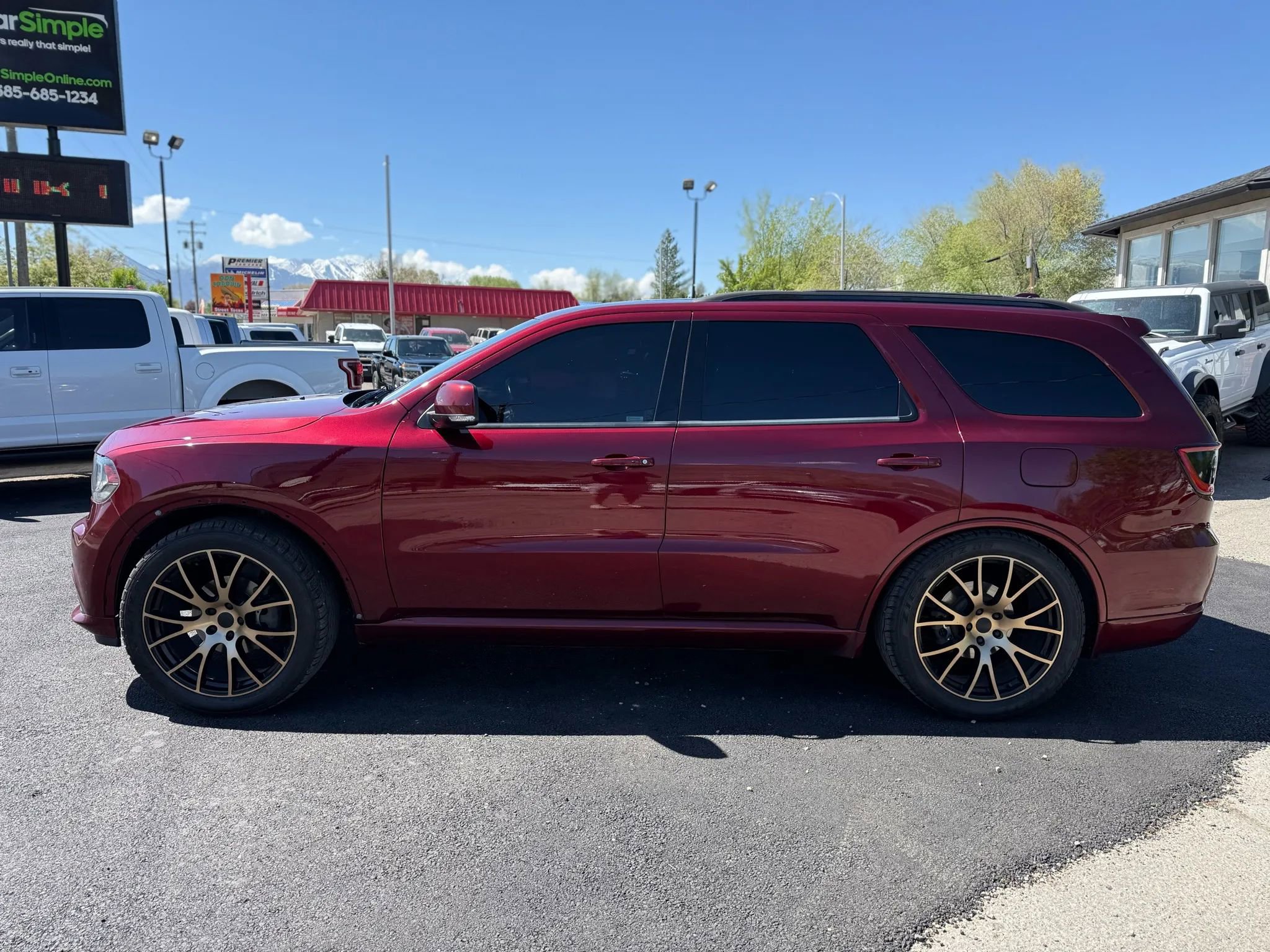 Used 2018 Dodge Durango GT w/ Technology Group AWD/4WD image 2
