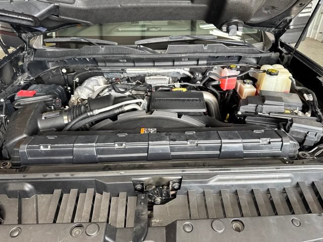 Used 2022 Chevrolet Silverado 2500 LTZ w/ Z71 Chrome Sport Edition AWD/4WD image 33