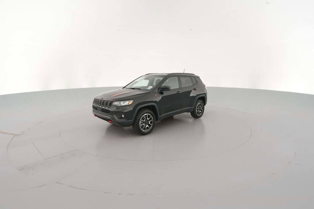 New 2026 Jeep Compass Trailhawk image 4