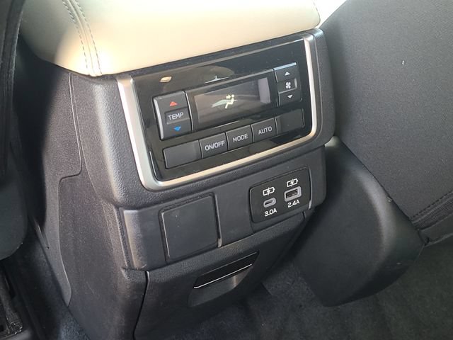 Used 2025 Subaru Ascent Premium AWD/4WD image 18
