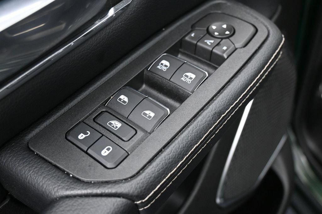 Used 2026 RAM 1500 Laramie w/ Night Edition AWD/4WD image 14