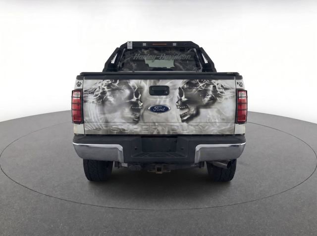 Used 2016 Ford F250 XLT AWD/4WD image 2