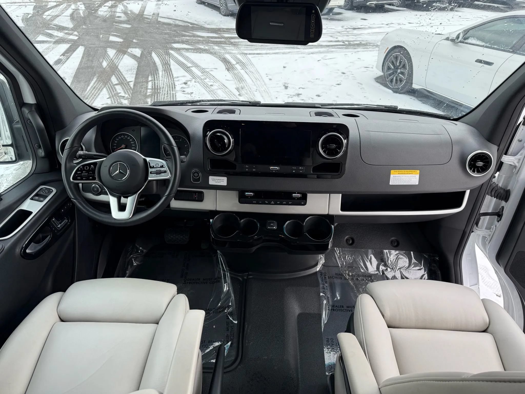 Used 2022 Mercedes-Benz Sprinter 3500 w/ Parking Package image 57