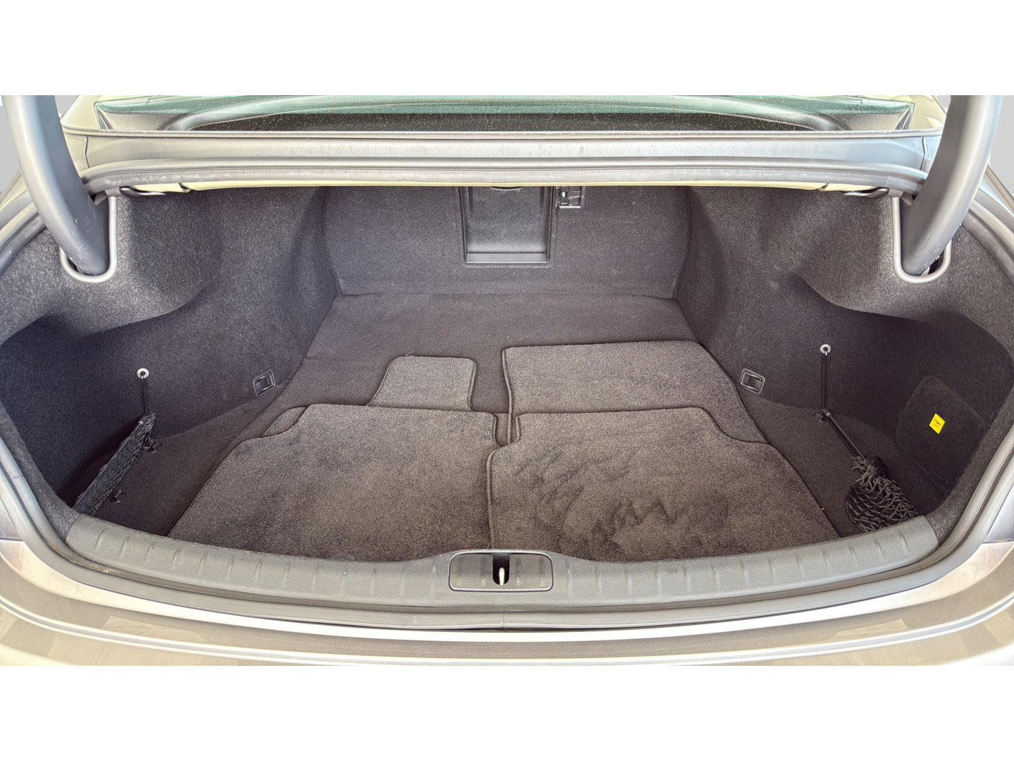 Used 2023 Genesis G80 2.5T RWD image 9