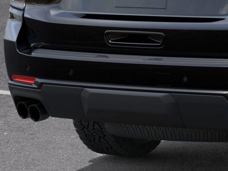 New 2026 Chevrolet Suburban Z71 w/ Z71 Off-Road Package image 14
