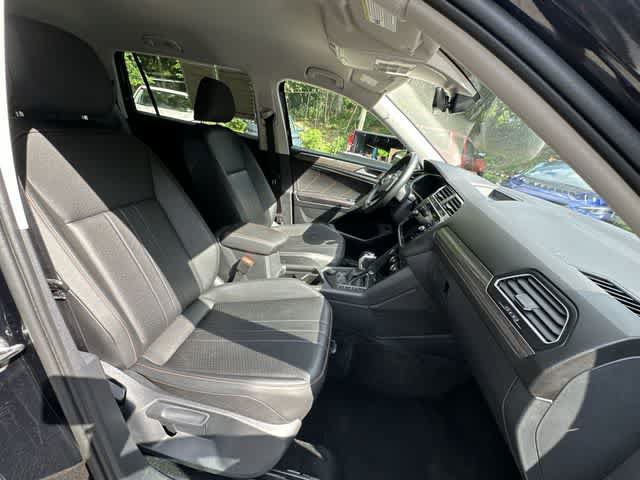 Used 2024 Volkswagen Tiguan Wolfsburg Edition AWD/4WD image 19