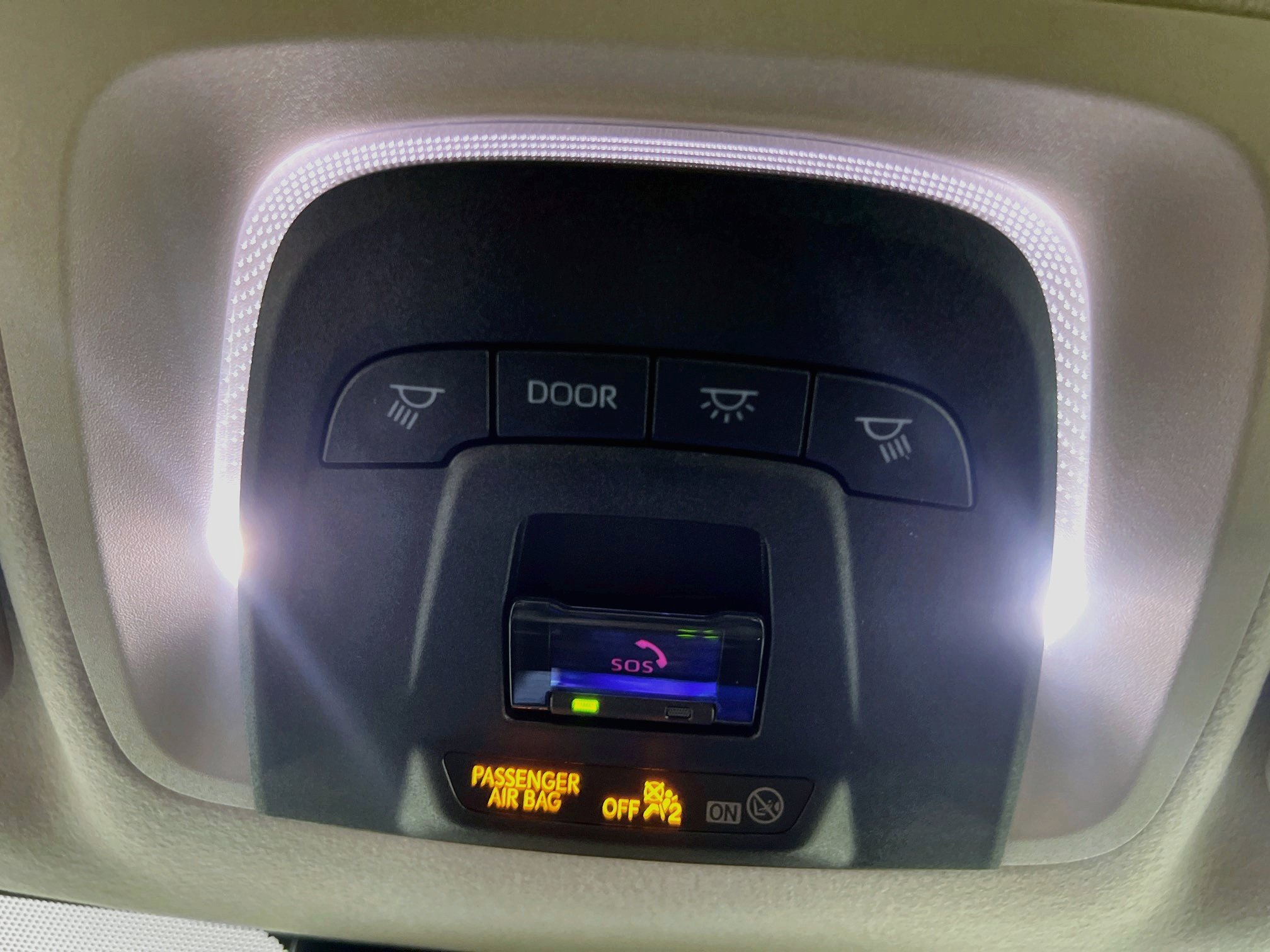 Used 2025 Toyota Corolla LE FWD image 21