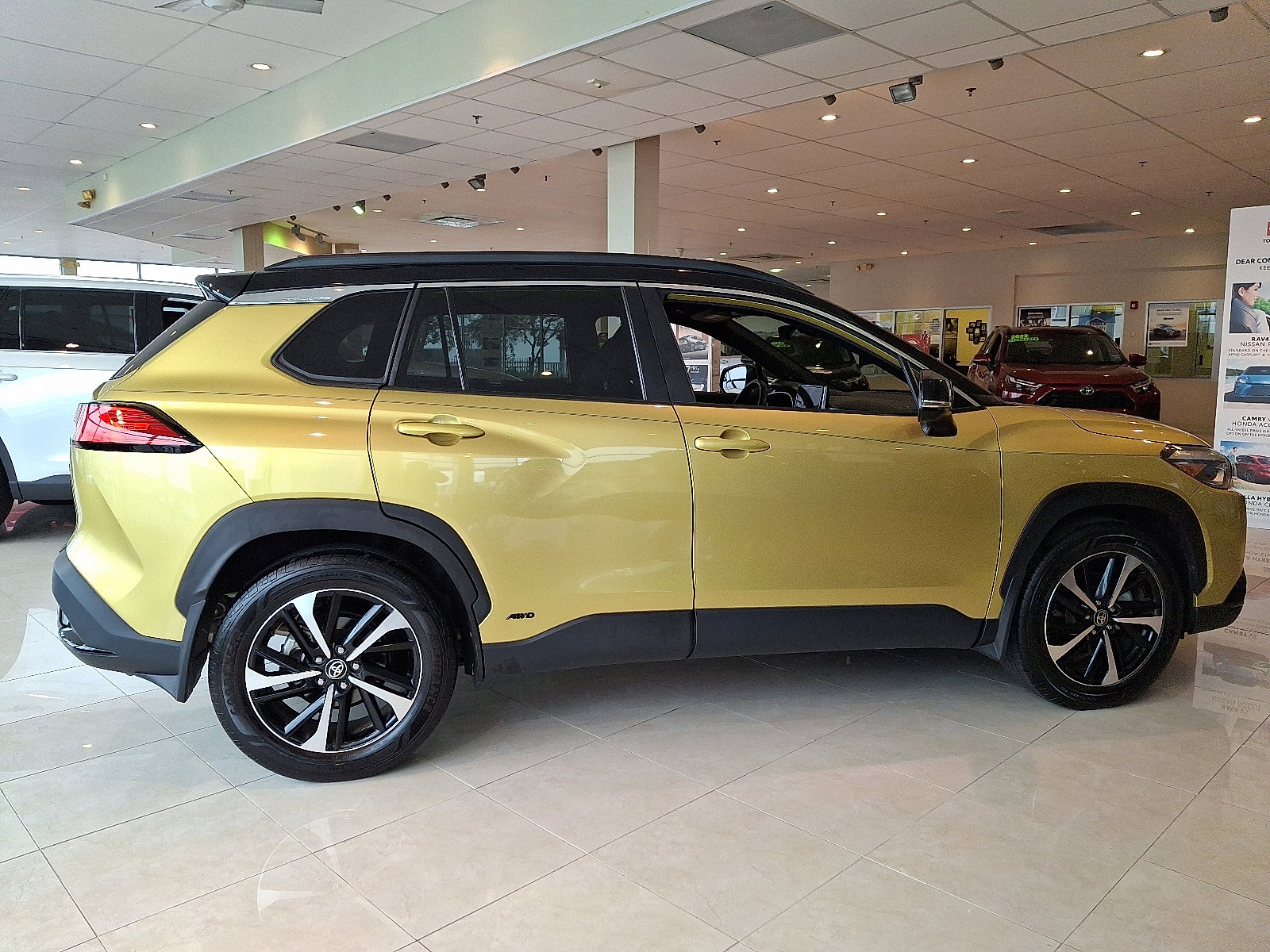 Certified 2023 Toyota Corolla Cross XSE image 8