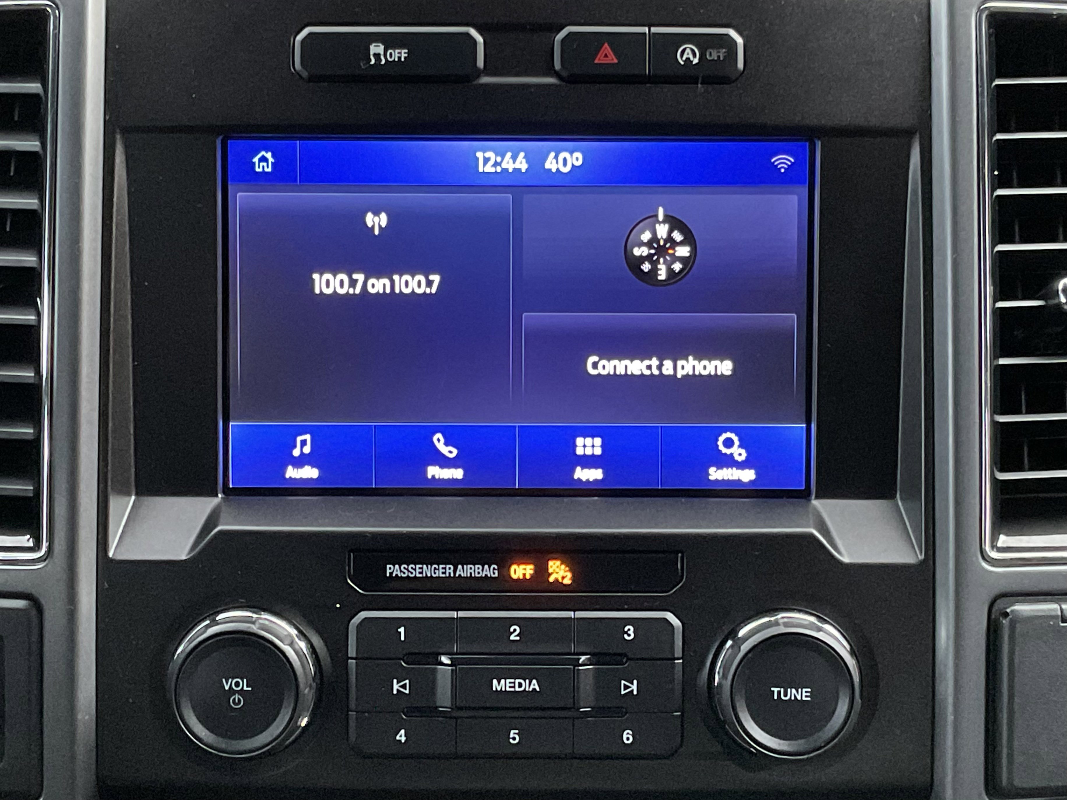 Used 2020 Ford F150 XLT image 14