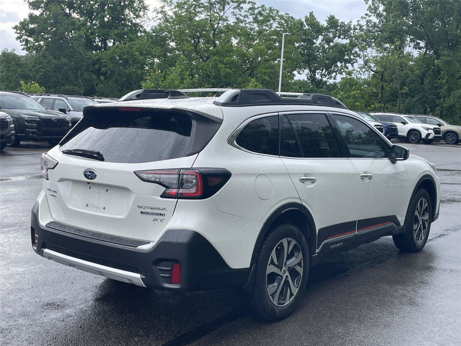Used 2020 Subaru Outback Touring XT AWD/4WD image 5