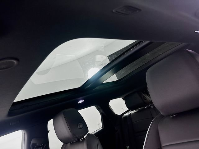 Used 2026 Land Rover Range Rover Evoque S image 14