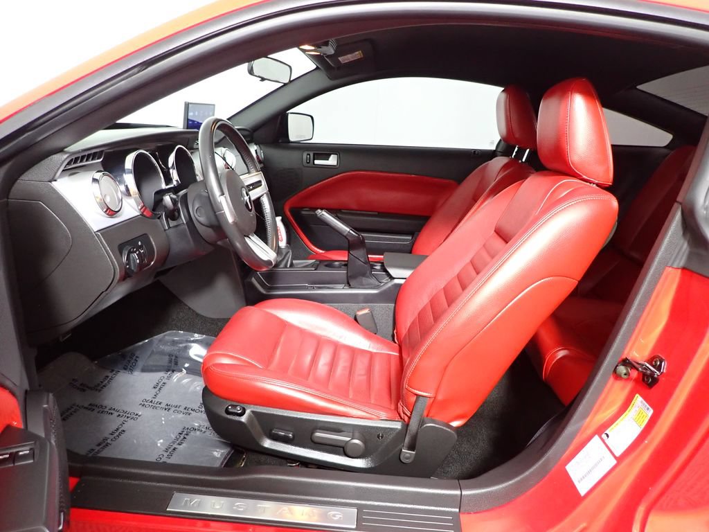 Used 2006 Ford Mustang GT Premium RWD image 19
