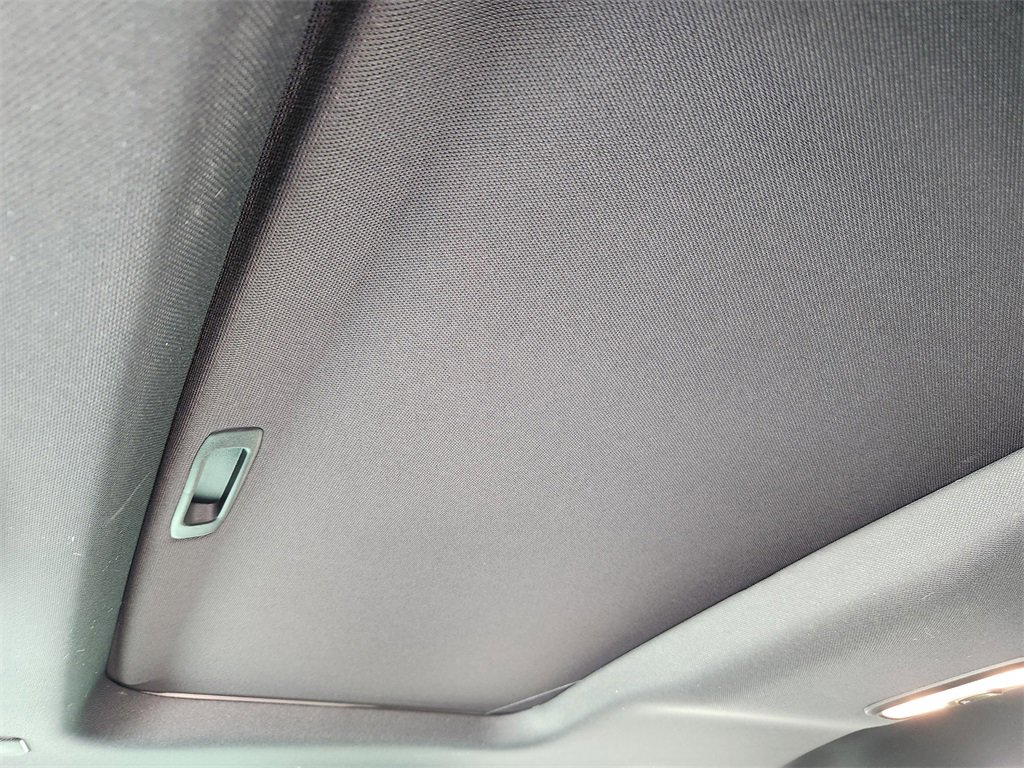 New 2025 GMC Canyon Elevation w/ Convenience Package image 19