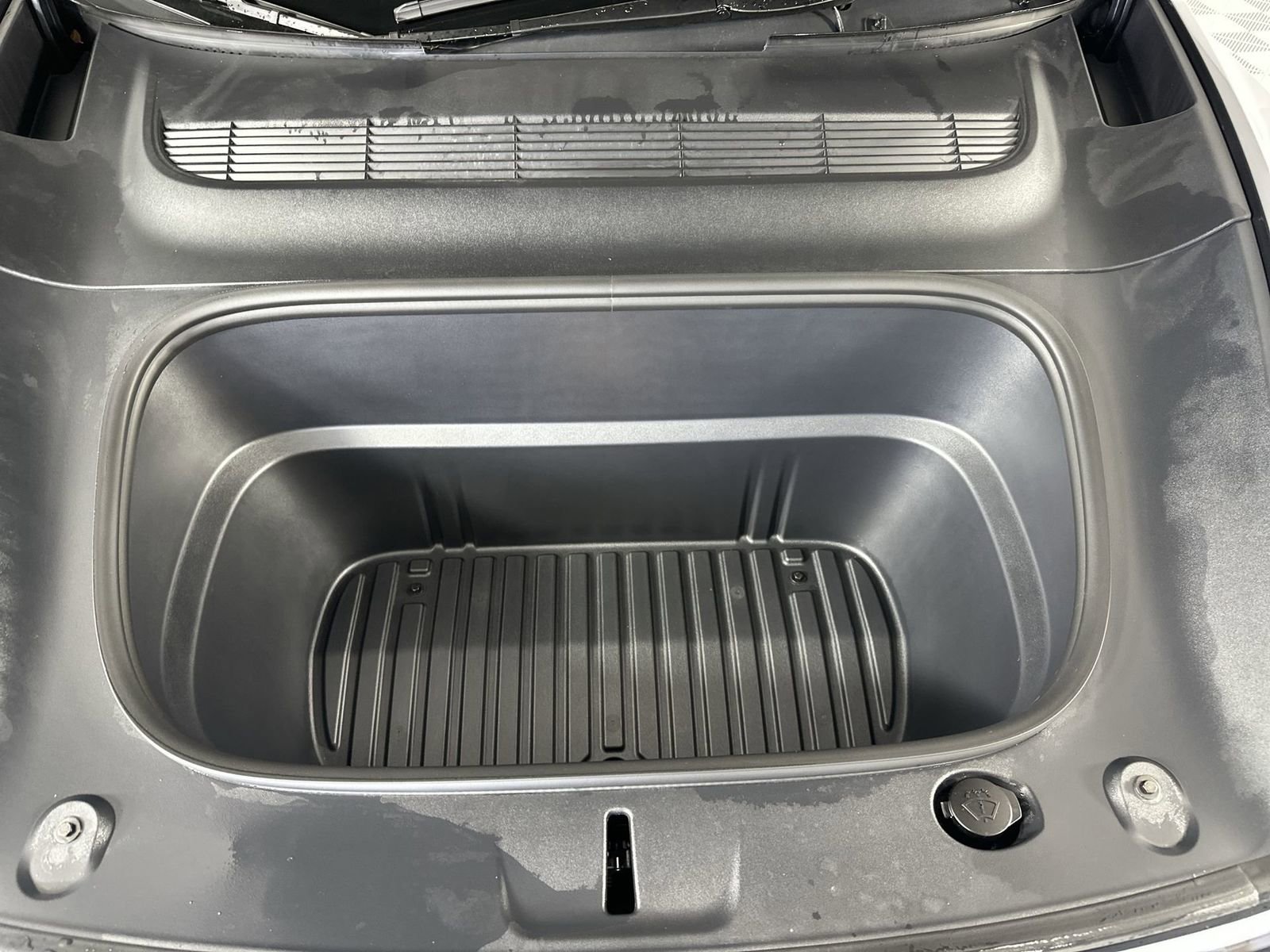 Used 2026 Tesla Model Y 2WD image 28