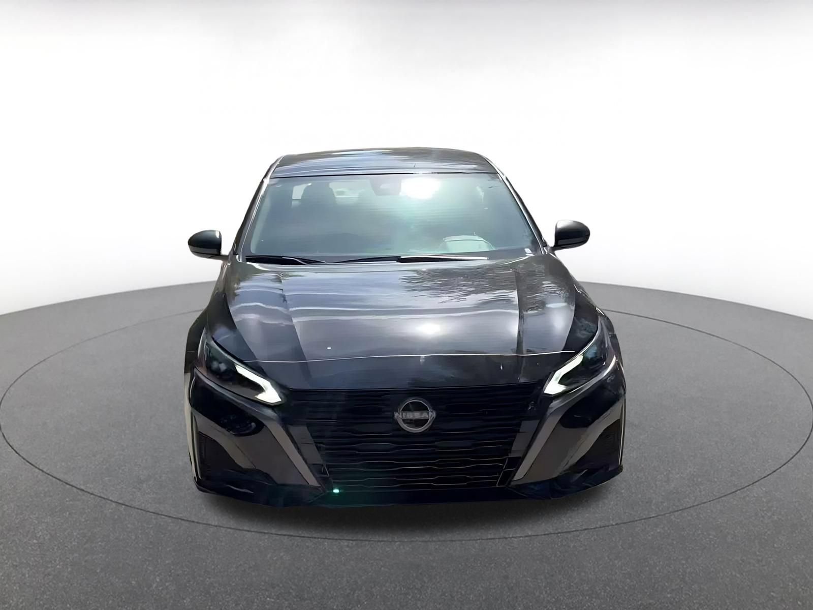 Used 2026 Nissan Altima 2.5 SV FWD image 4