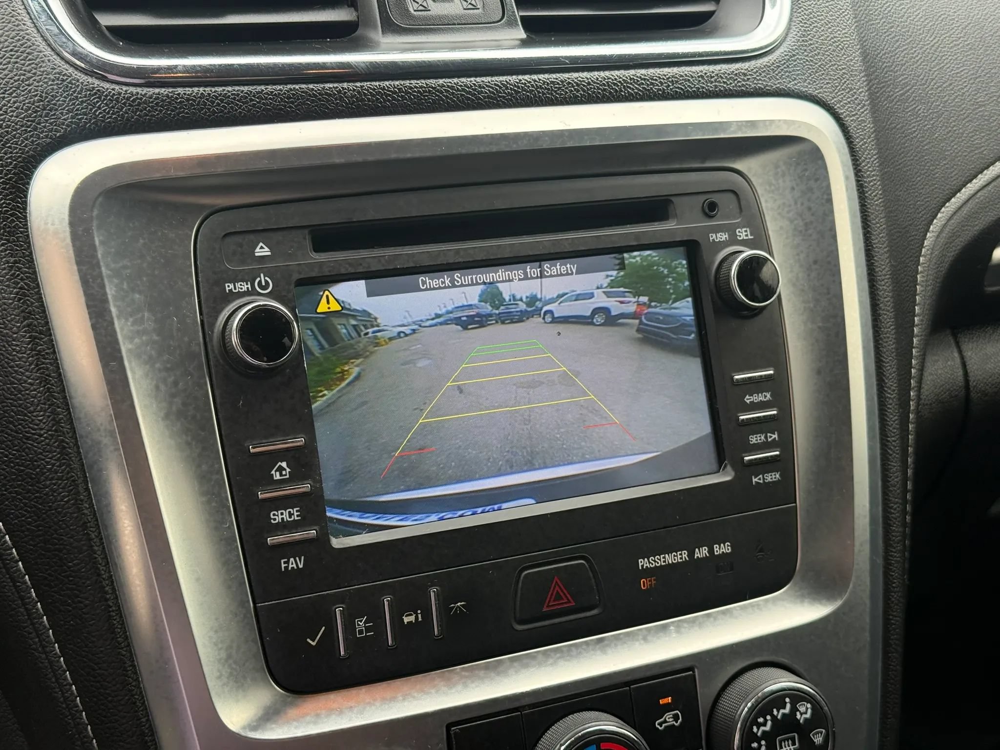 Used 2013 GMC Acadia SLE AWD/4WD image 23