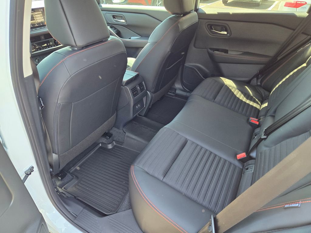New 2026 Nissan Rogue SV w/ Rock Creek Premium Package AWD/4WD image 10