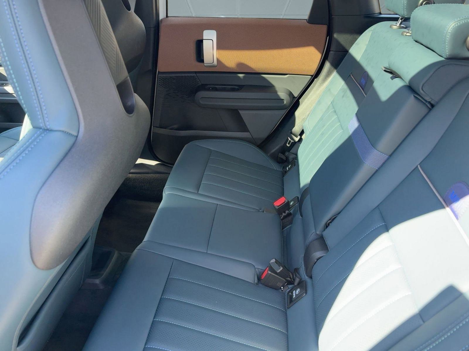 Used 2025 MINI Cooper Countryman S w/ Comfort Package Max image 15