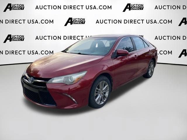 Used 2016 Toyota Camry SE image 1