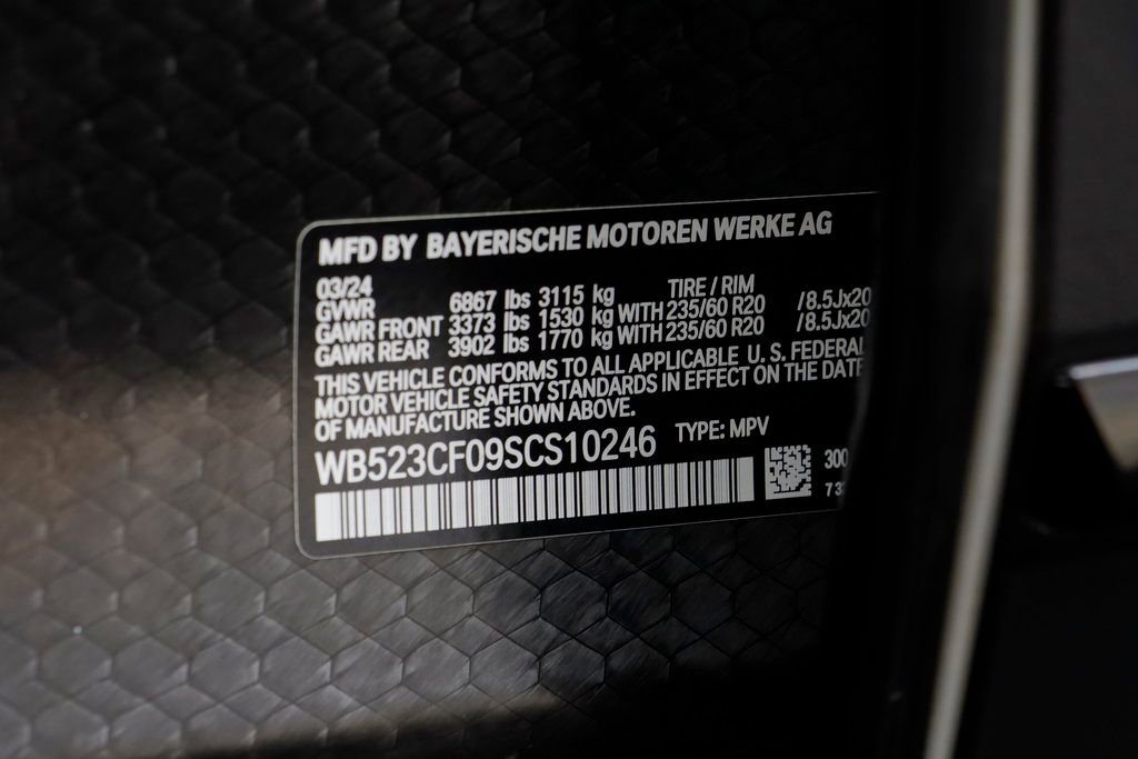 Used 2025 BMW iX xDrive50 image 25