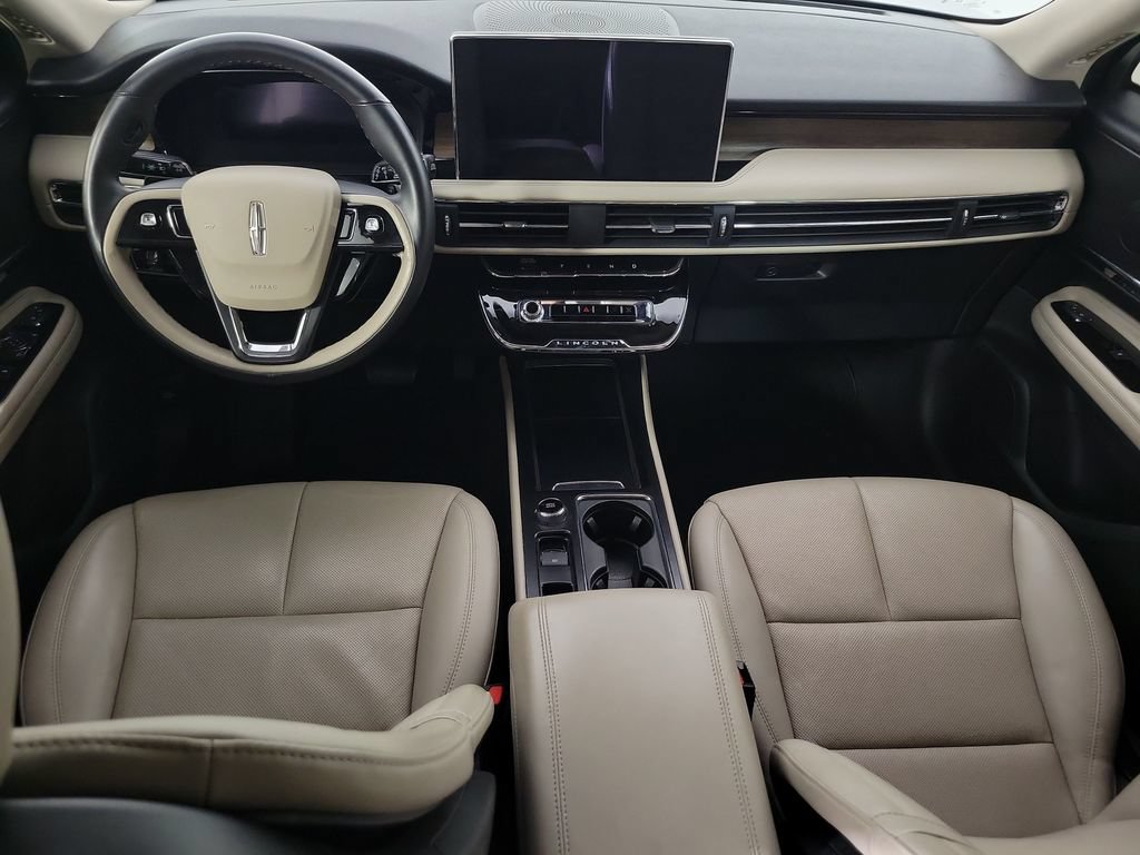 Certified 2025 Lincoln Corsair Grand Touring AWD/4WD image 10