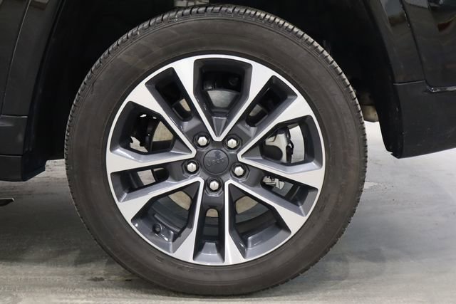 Used 2023 Jeep Grand Cherokee Overland AWD/4WD image 53