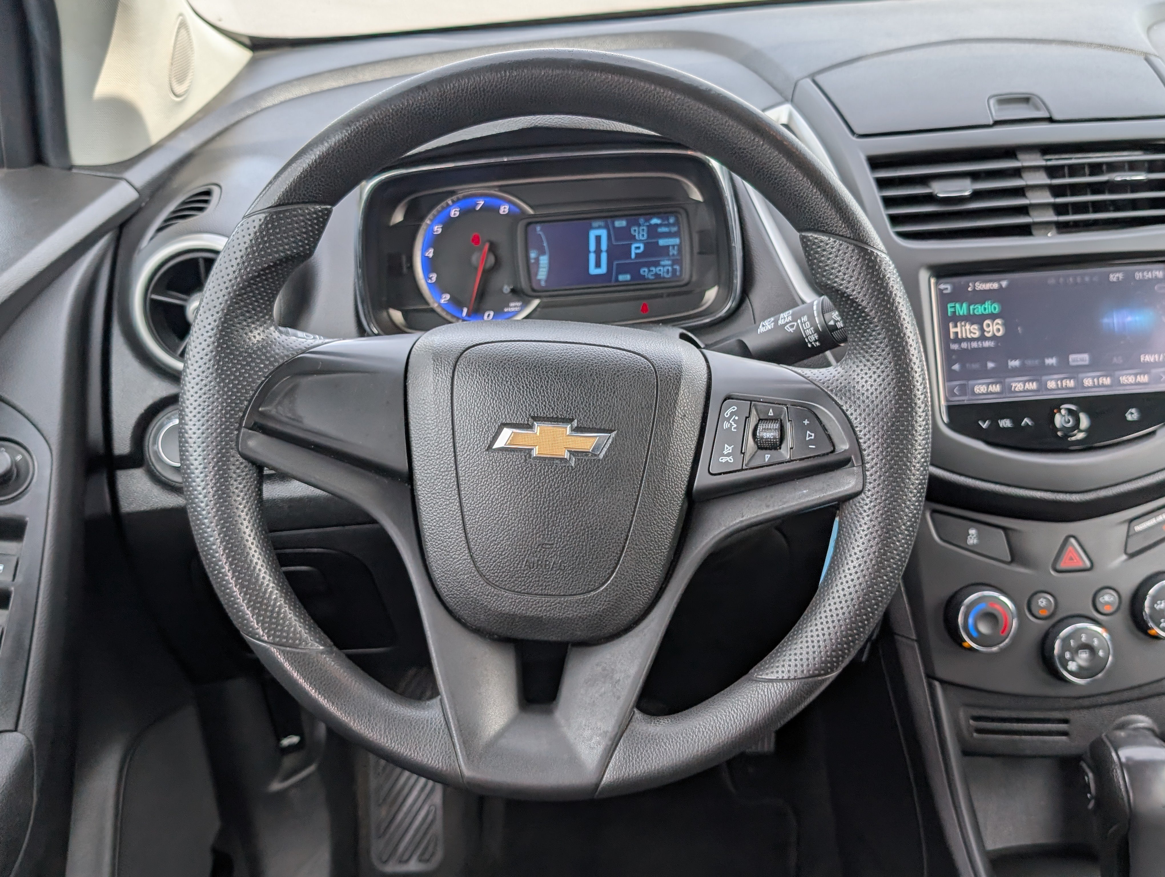 Used 2016 Chevrolet Trax LS w/ LPO, Protection Package FWD image 14