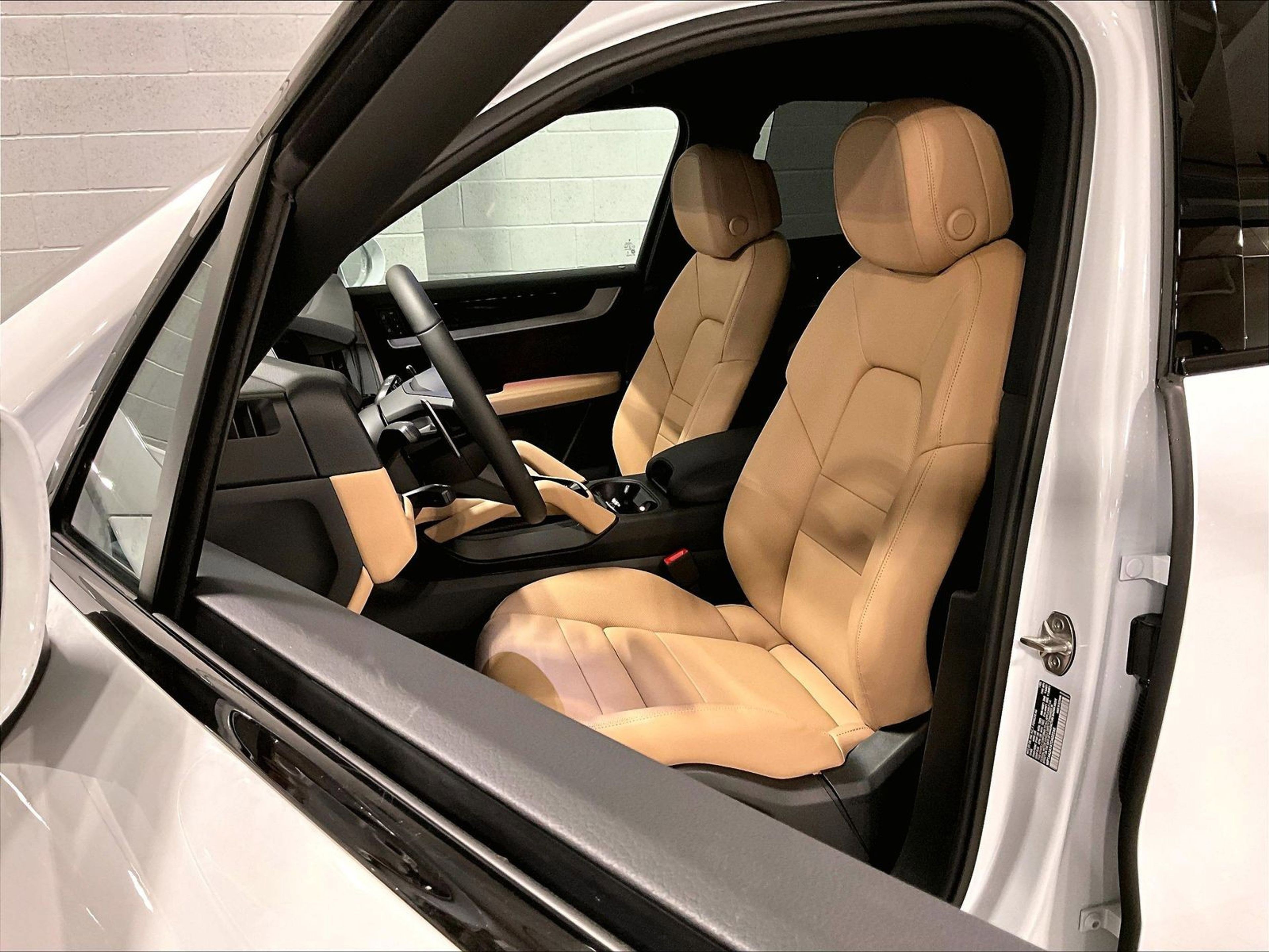 New 2026 Porsche Macan S image 5