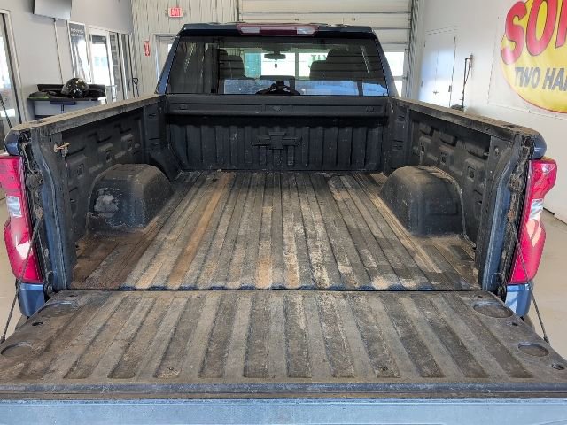 Used 2020 Chevrolet Silverado 1500 LT w/ All-Star Edition AWD/4WD image 27