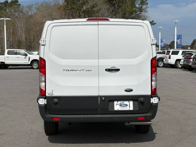 New 2024 Ford Transit 250 Low Roof w/ Load Area Protection Package RWD image 4