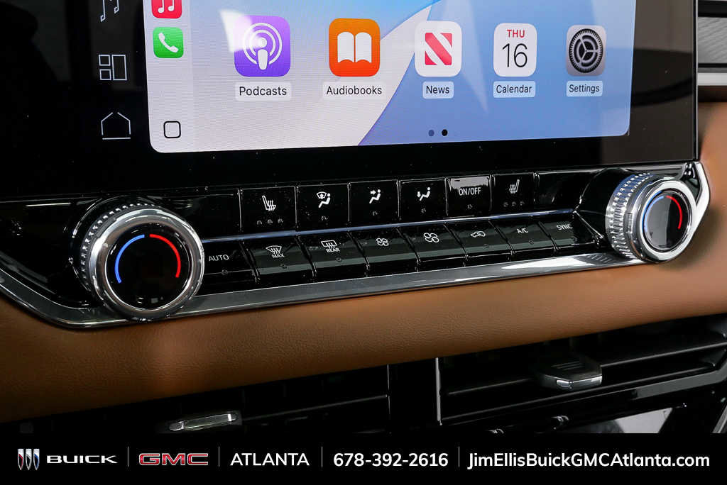 New 2026 GMC Canyon AT4 AWD/4WD image 16