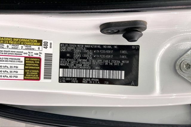 Used 2022 Toyota Sienna XLE w/ XLE Plus Package FWD image 35