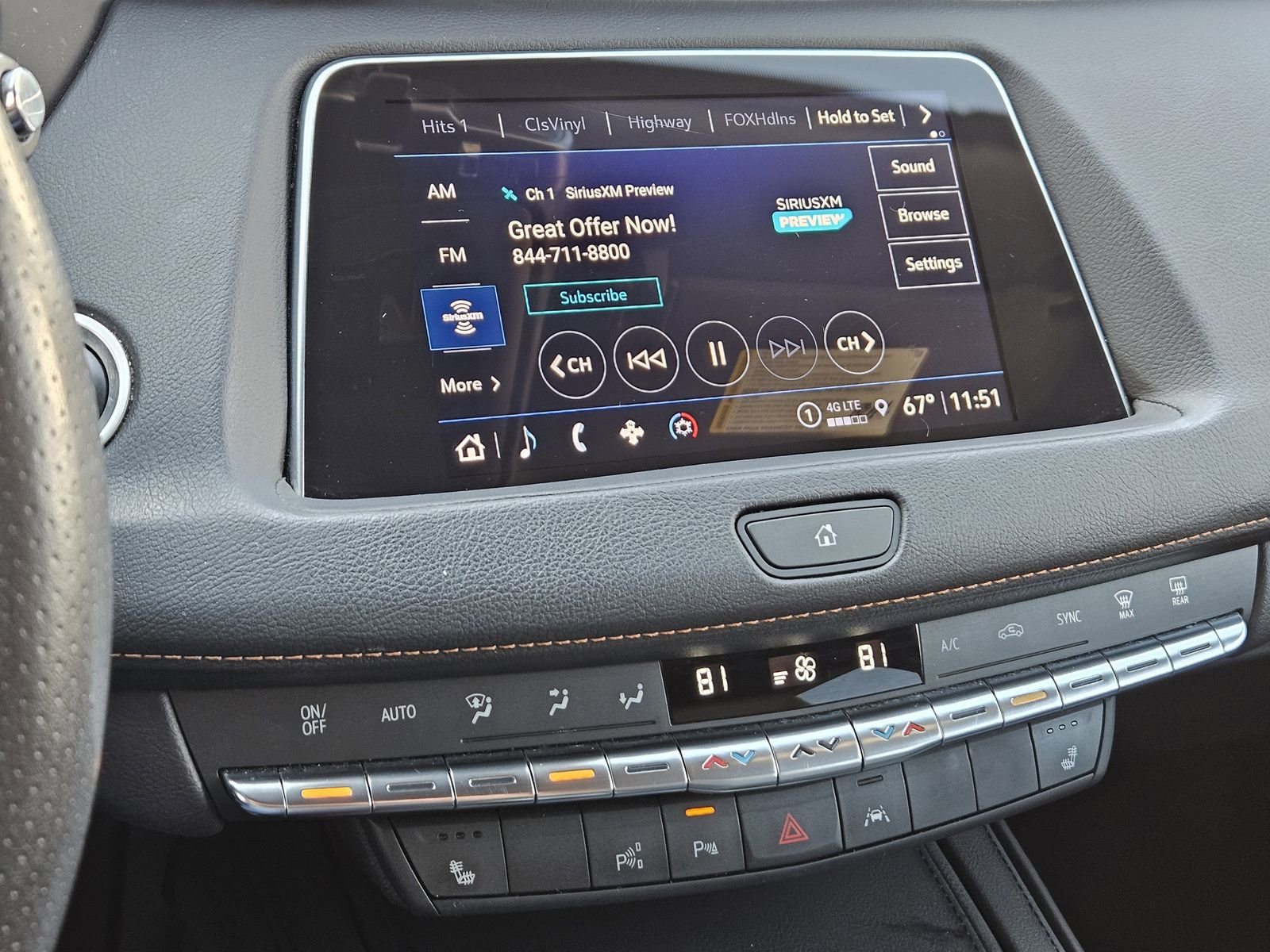 Certified 2023 Cadillac XT4 Sport w/ LPO, Onyx Lite Package image 19