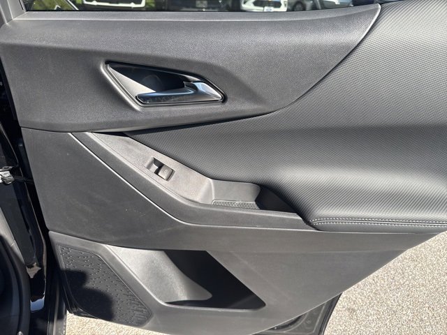 New 2026 Chevrolet Equinox LT image 24