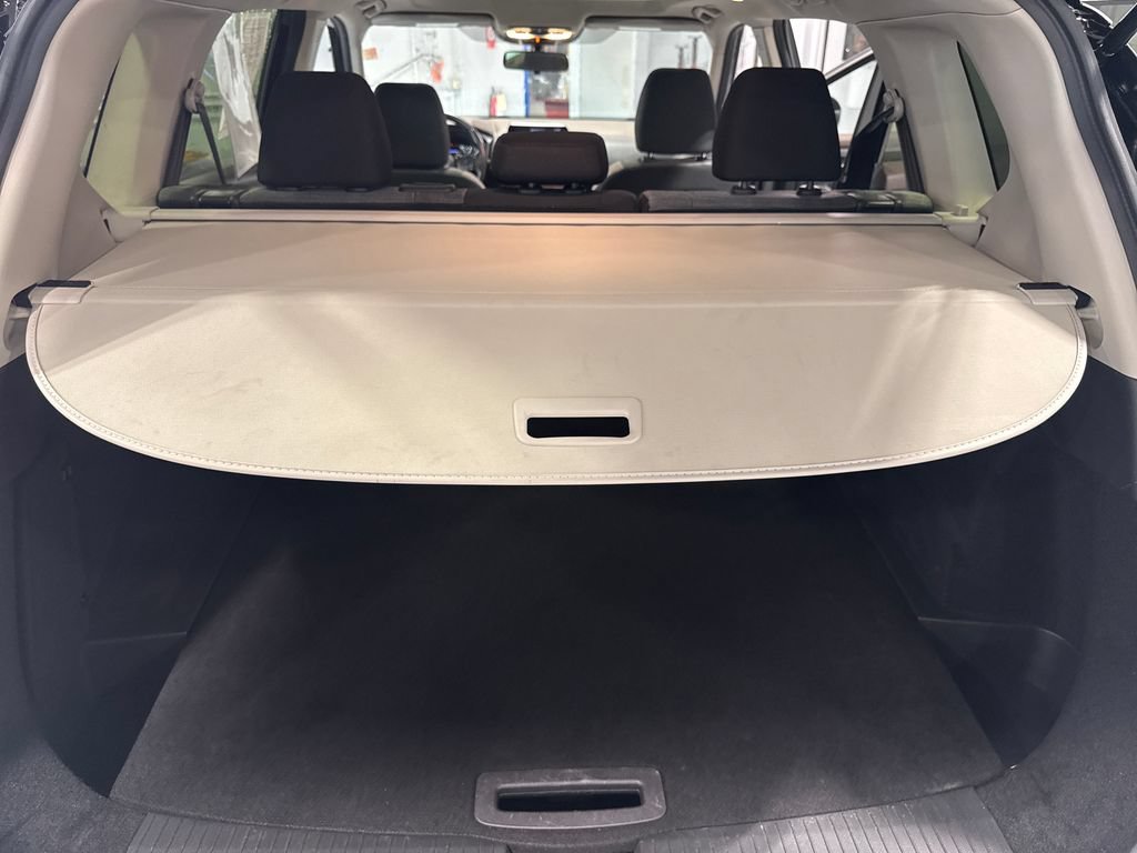Used 2023 Nissan Rogue SV AWD/4WD image 42