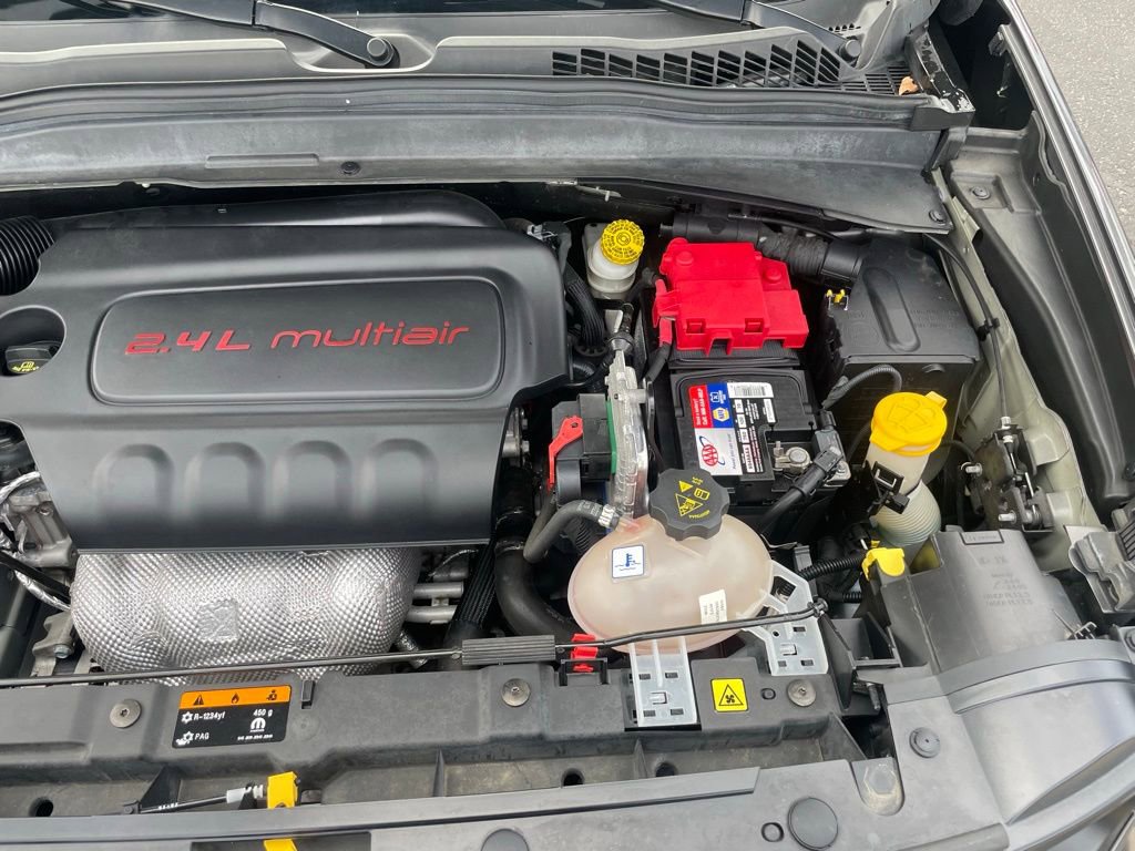 Used 2020 Jeep Renegade Sport w/ Sport Appearance Group FWD image 37