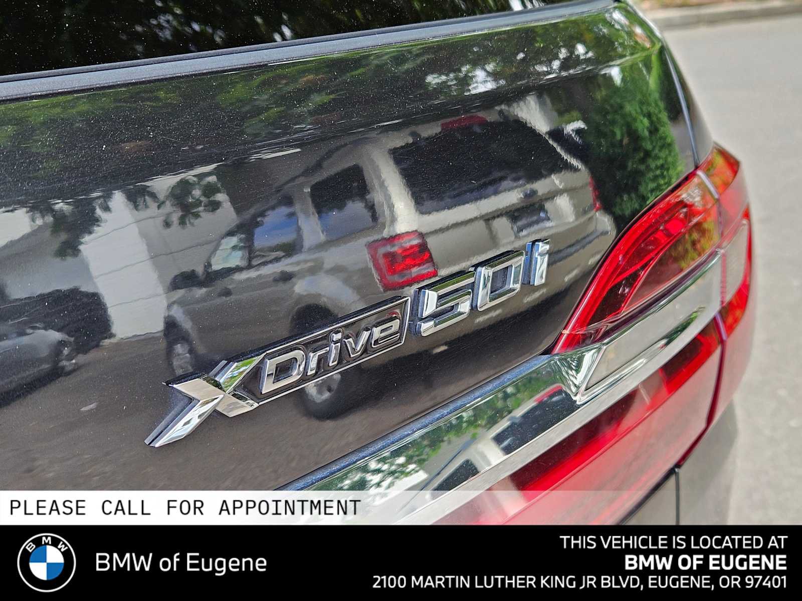 Used 2019 BMW X7 xDrive50i w/ Cold Weather Package AWD/4WD image 17