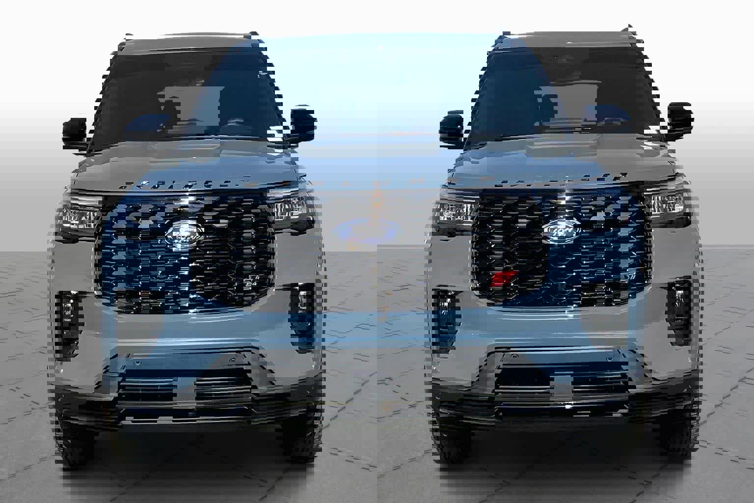 Certified 2025 Ford Explorer ST w/ Sun And Sound Package image 4