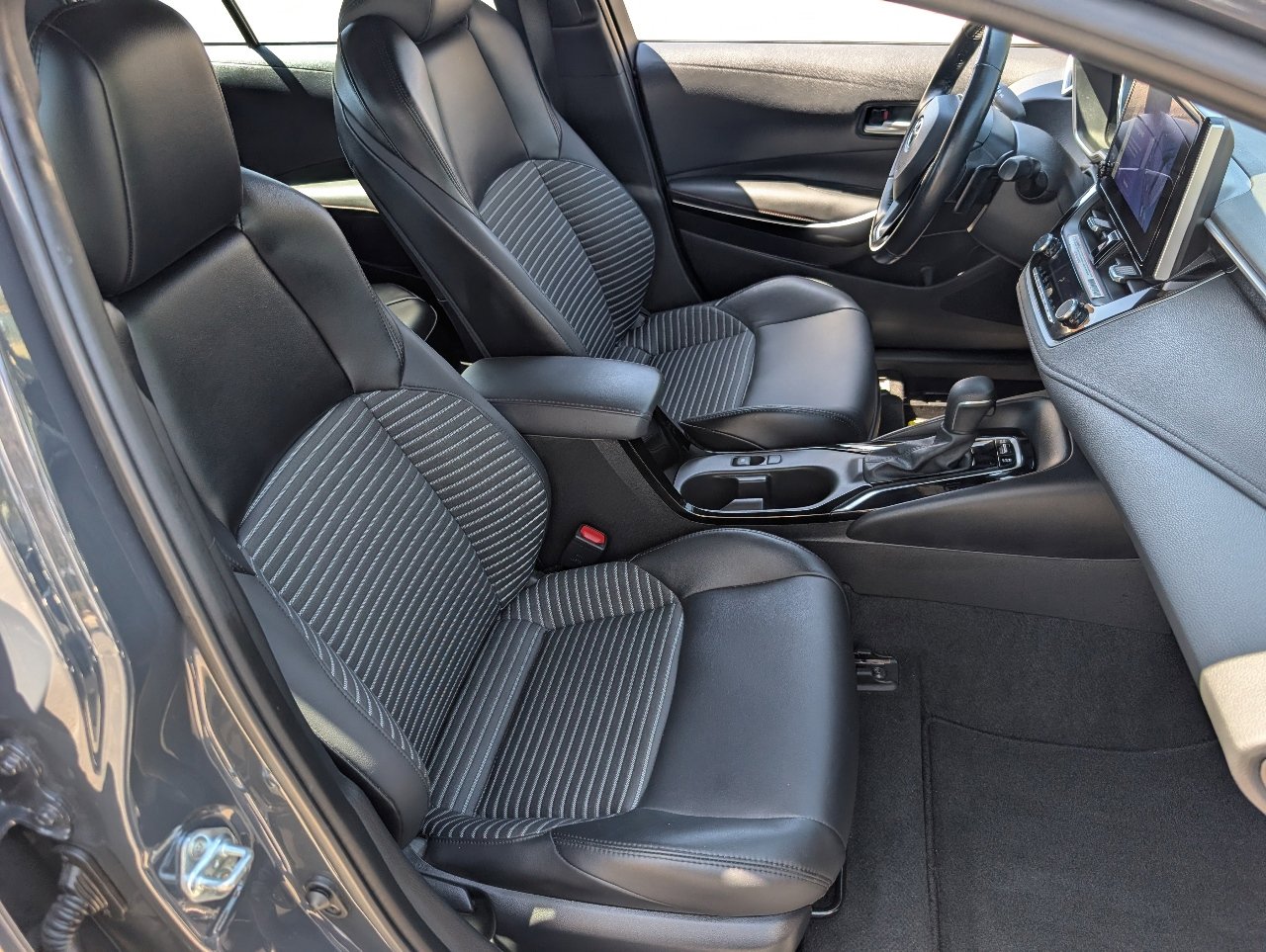 Used 2024 Toyota Corolla XSE image 8