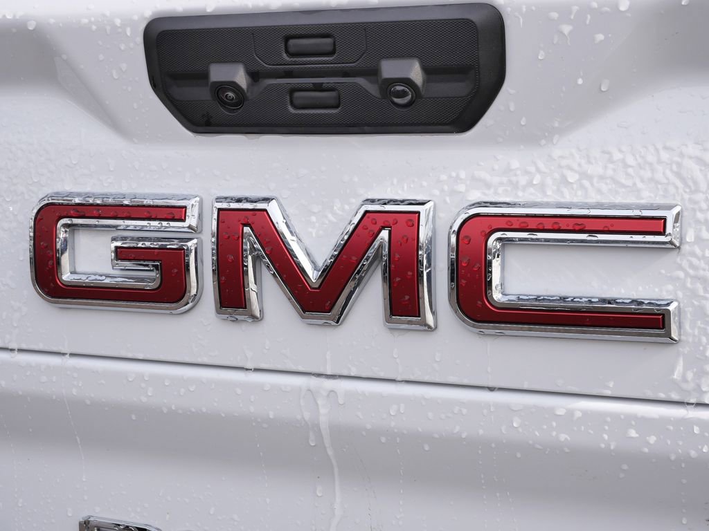 Used 2025 GMC Sierra 2500 AT4 image 21