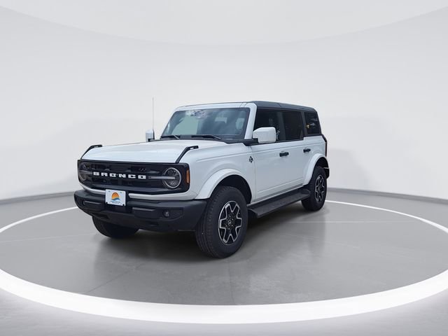 New 2026 Ford Bronco Outer Banks image 3