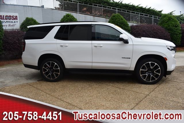 Used 2023 Chevrolet Tahoe RST w/ Luxury Package RWD image 14