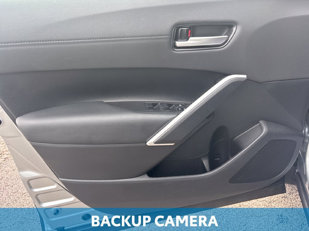 Used 2025 Toyota Corolla Cross XLE FWD image 14