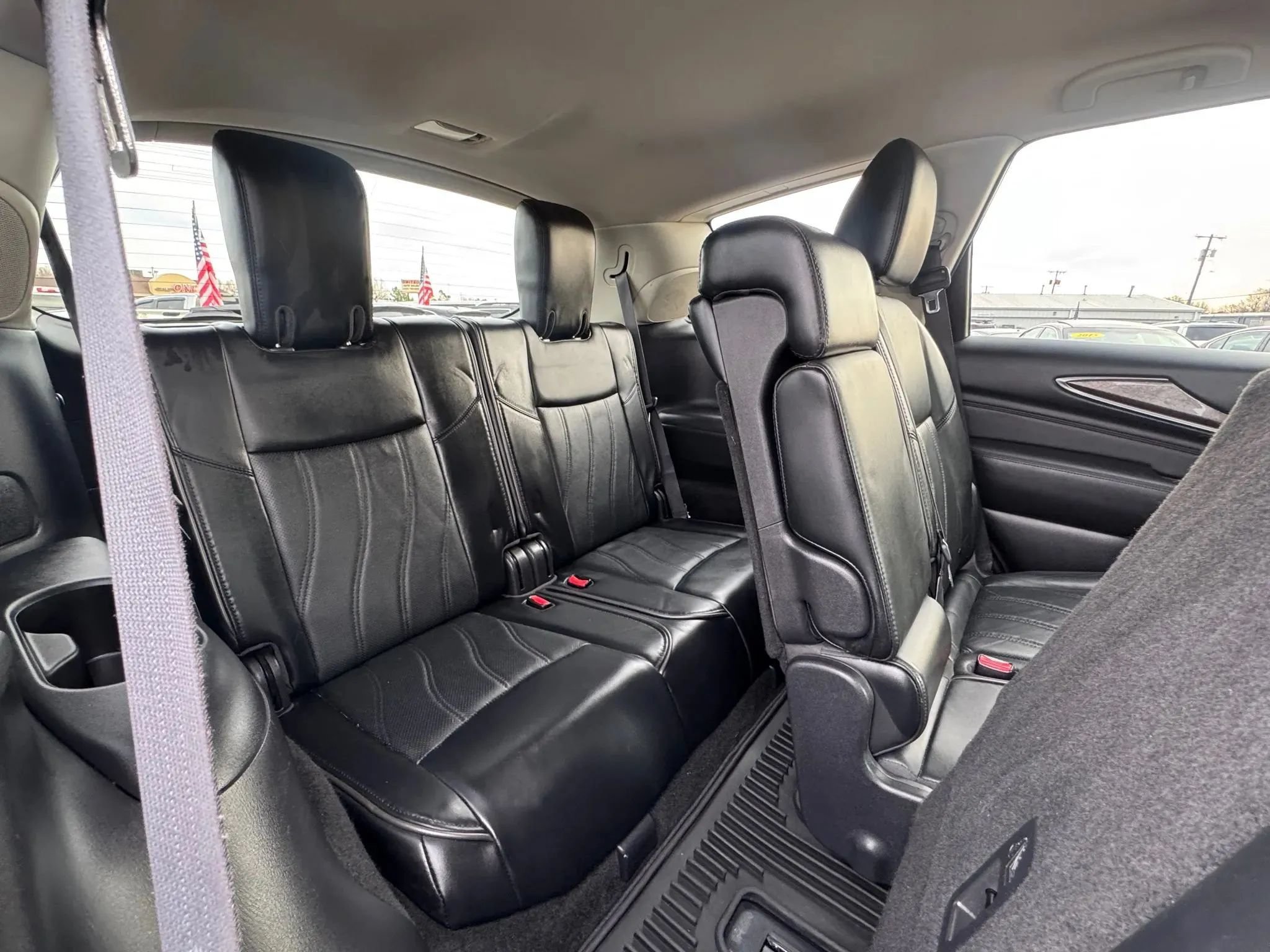 Used 2013 INFINITI JX35 FWD w/ Premium Pkg image 30
