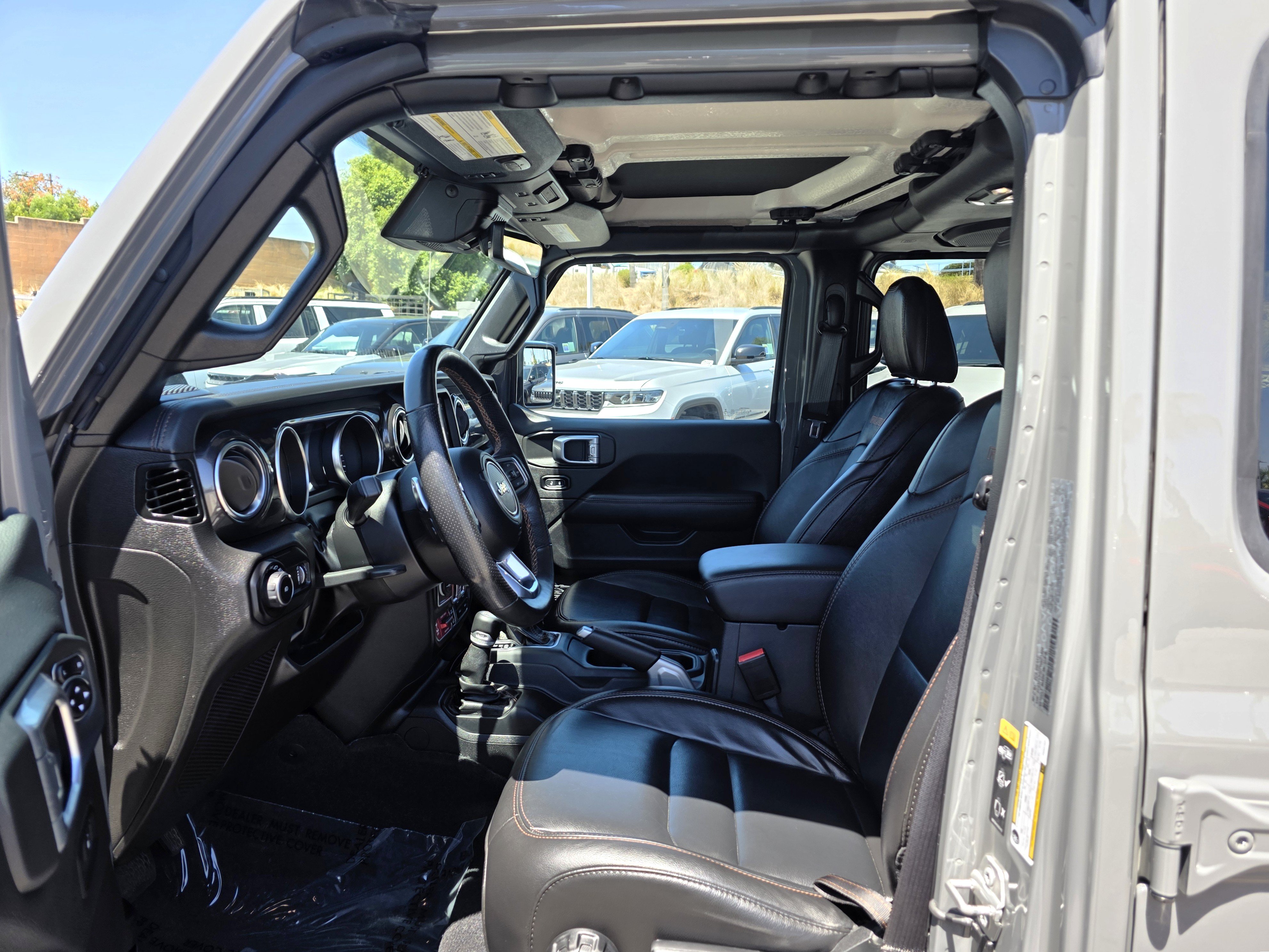 Certified 2023 Jeep Wrangler Unlimited Rubicon 392 w/ Trailer Tow Package AWD/4WD image 12