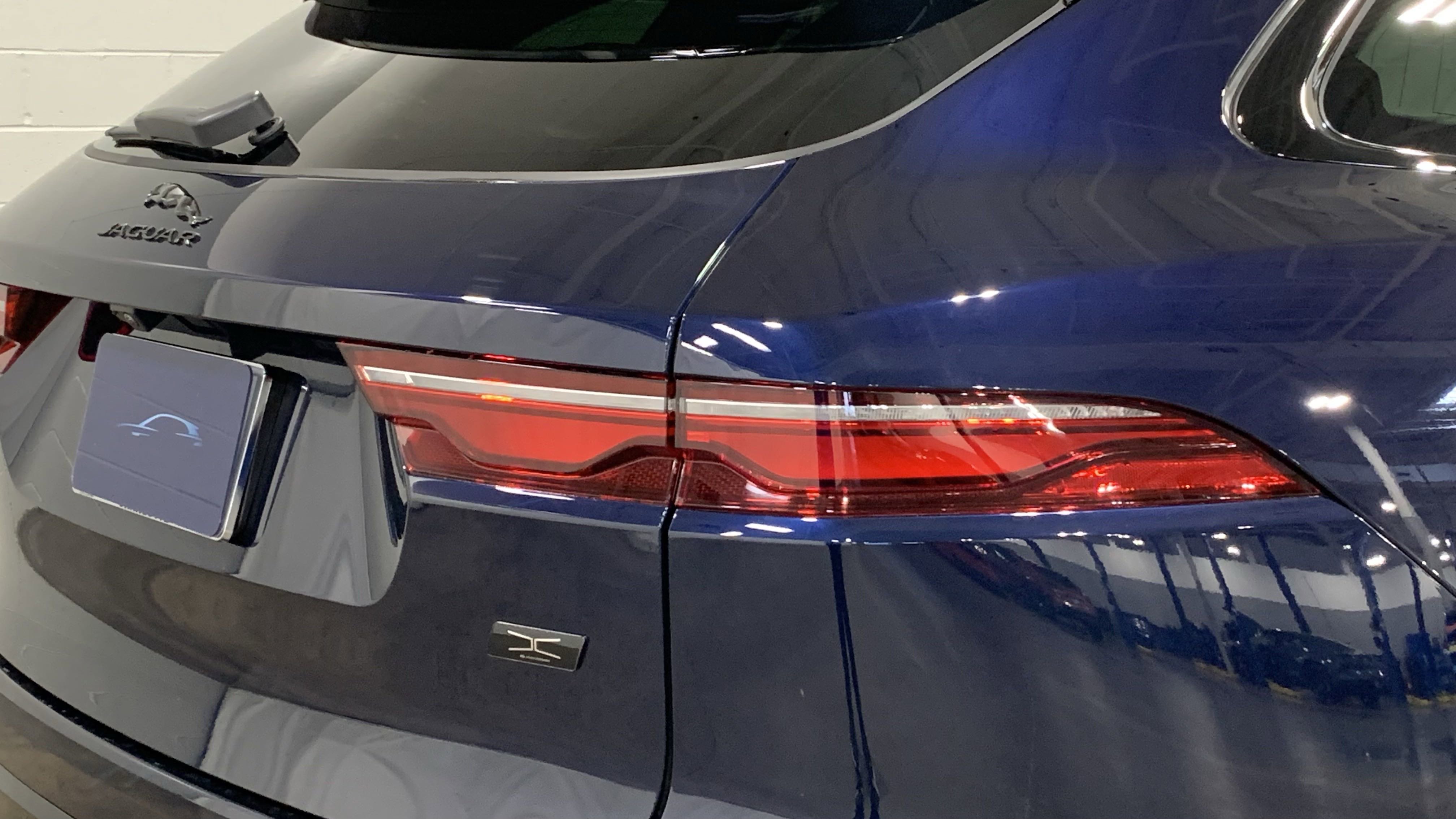 Used 2026 Jaguar F-PACE R-Dynamic S image 18