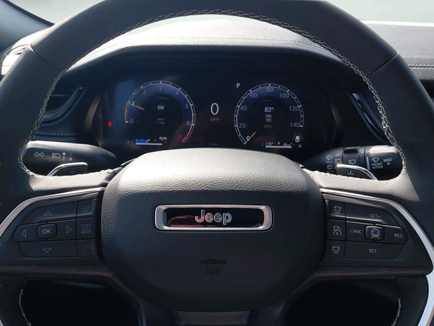 New 2026 Jeep Grand Cherokee Limited w/ Limited Altitude Package image 33