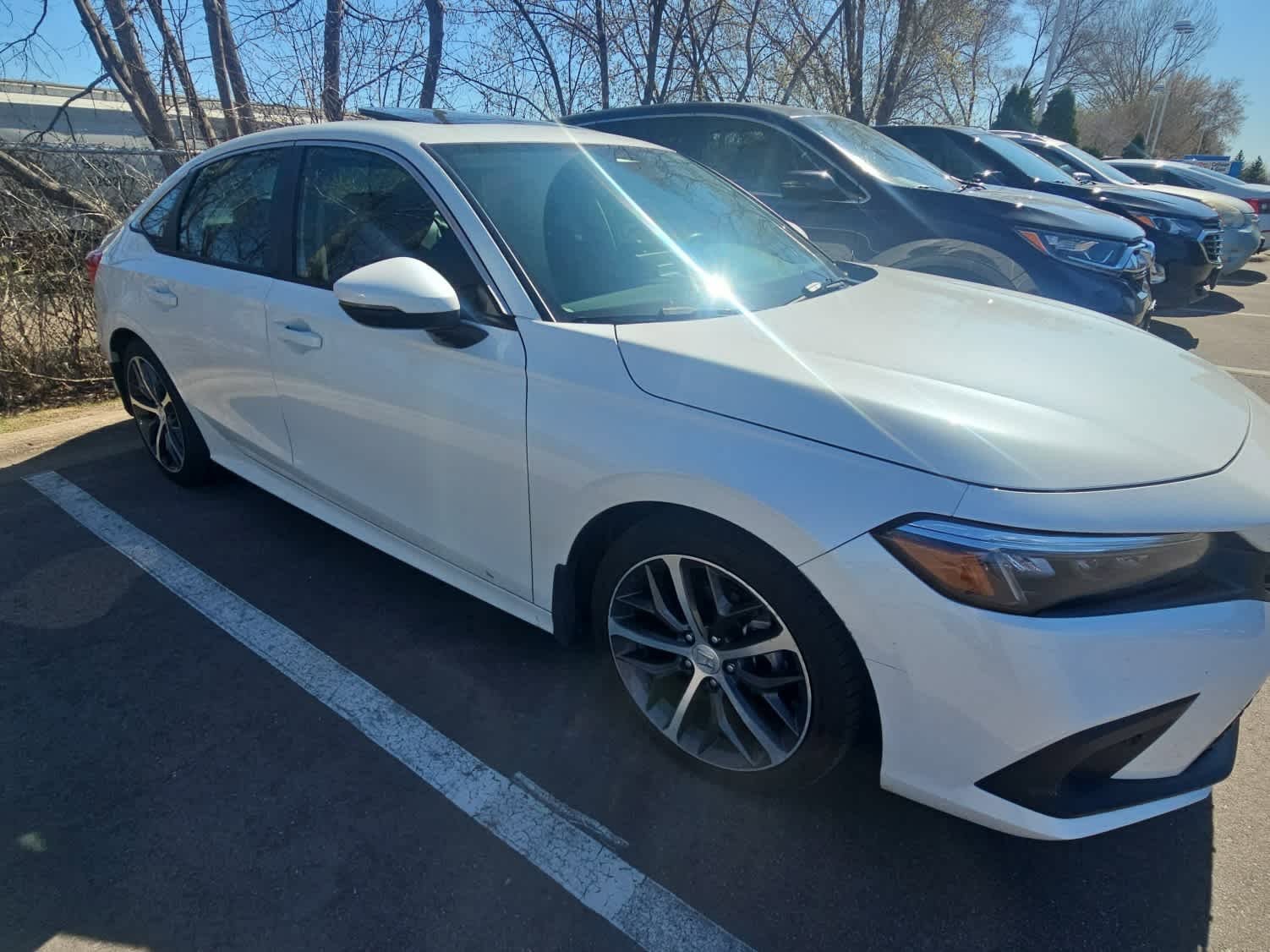 Used 2023 Honda Civic Touring image 2